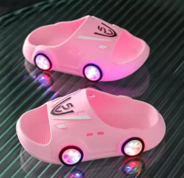 Childrens's Luminous Slippers Car Shape Boys Girls Fashion Cute Shoes Bathroom Children Toddler Slippers